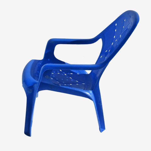 השכרת כסאות פלסטיק
